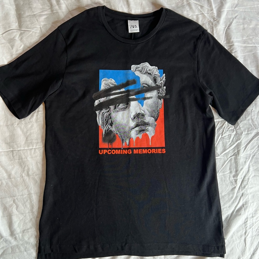 Zara Men’s Graphic Shirt